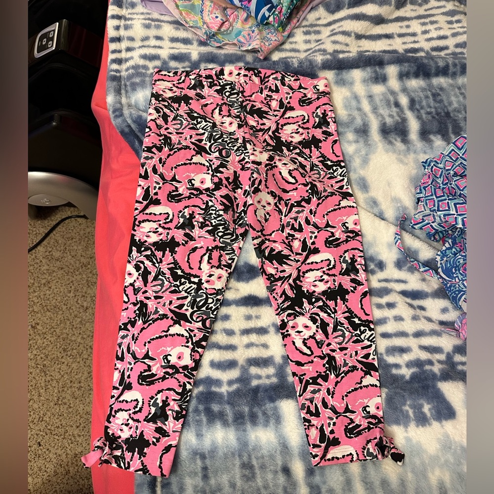 Clearance! Lilly Pulitzer Girl’s Capri Leggings sz 8/10